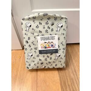 Peanuts Snoopy Flower Spring Queen Sheets